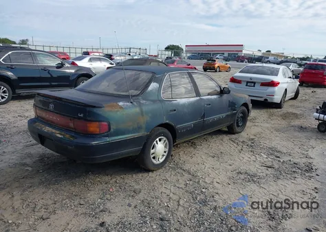 1994 Toyota Camry Le from USA, damaged, VIN 4T1SK12E2RU369848